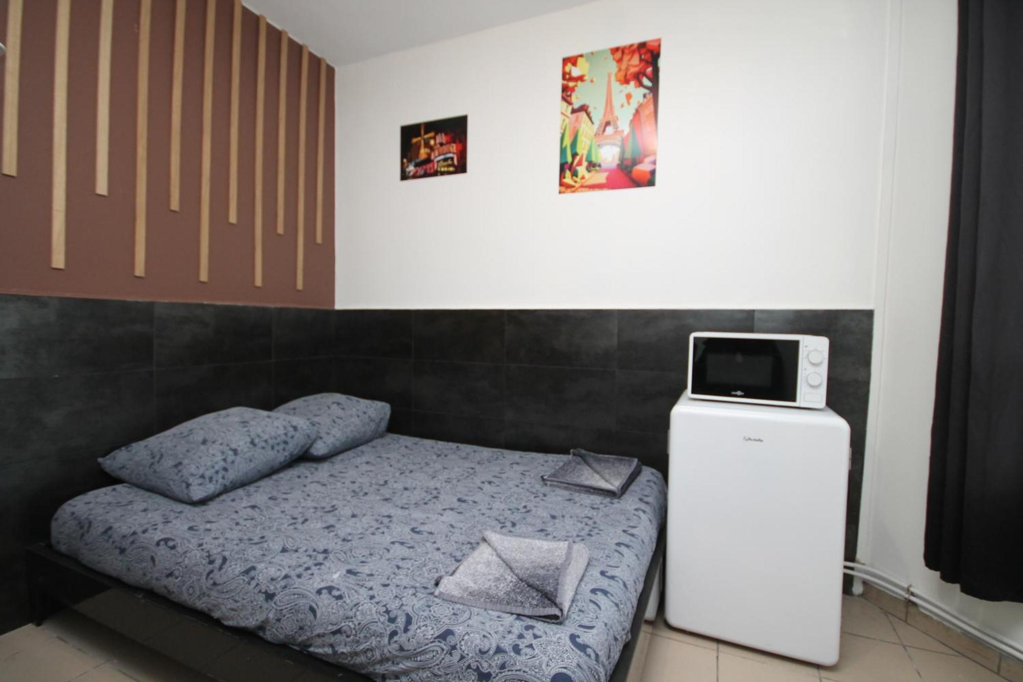 09 - Chambre Proche Paris Et Transports Avec Tv Wifi Saint-Denis  Exterior foto